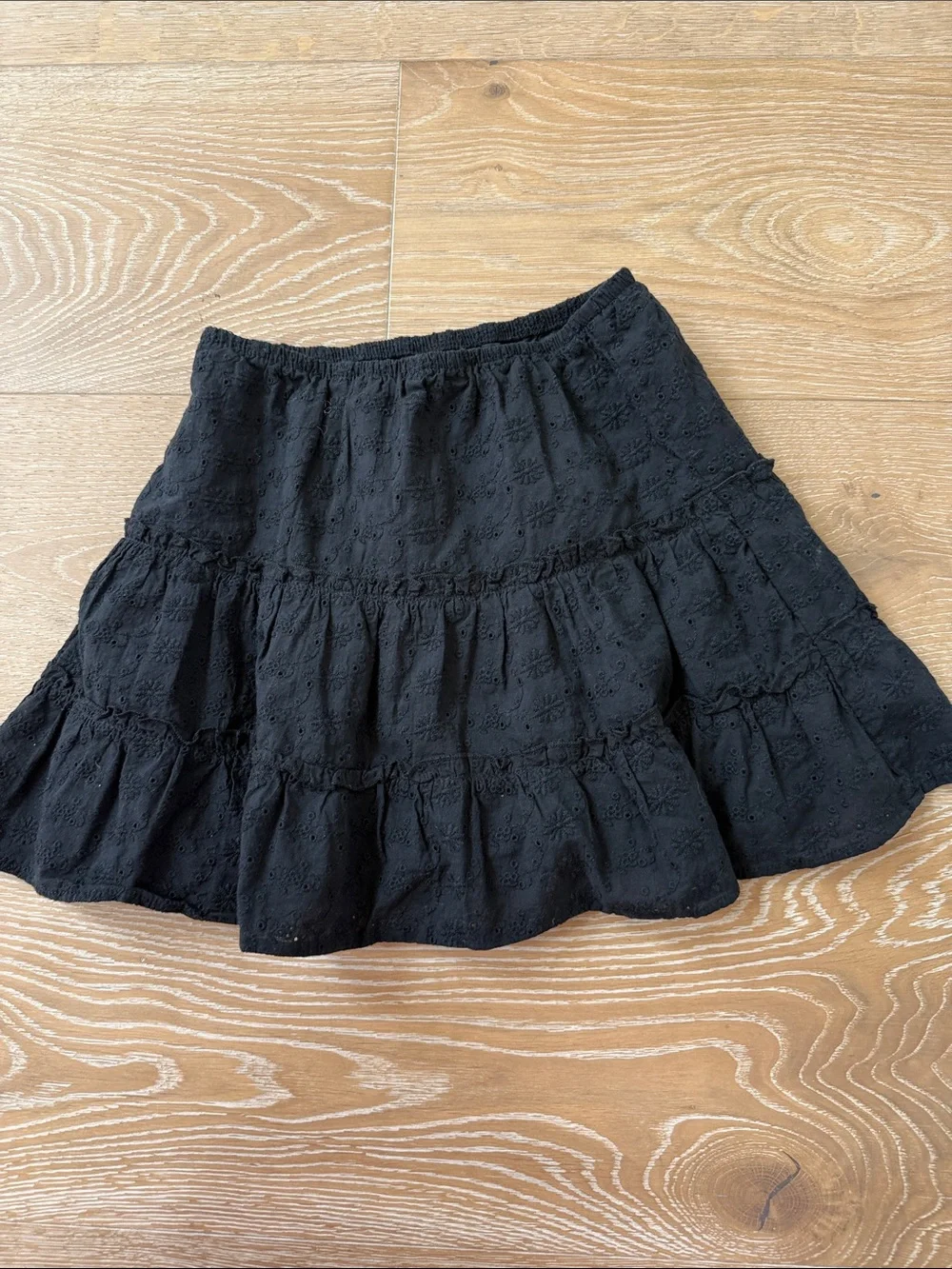 Art Class Girls size Large (10/12) Black Tiered Eyelet ruffled skirt